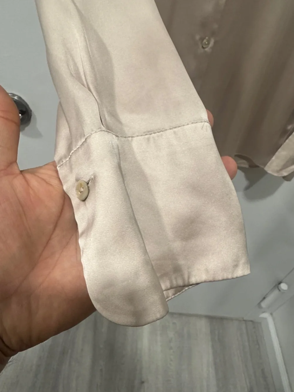 Zara Button Top - Picture 4 of 7